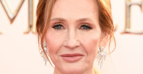 JK Rowling gets Twitter 'death threat' after Salman Rushdie well wishes