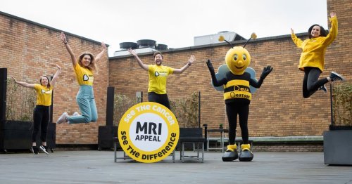 'Turning it yellow' in aid of Beatson Cancer Charity