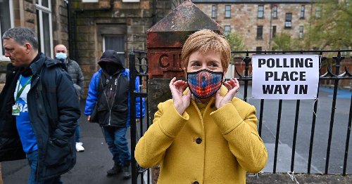 Nicola Sturgeon's SNP 'could miss out on majority by just one seat'