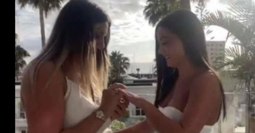 Hibs footballer Siobhan Hunter engaged to team-mate Shannon McGregor in romantic holiday proposal