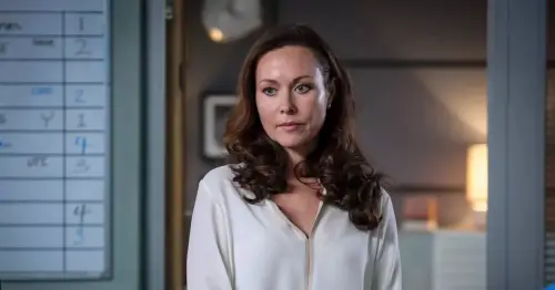 Casualty star Amanda Mealing's 'shocked' neighbours reveal events before her cocaine crash