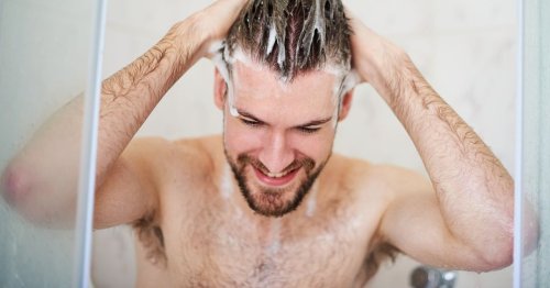 Men warned as certain shampoos can cause hair loss - five ingredients to avoid
