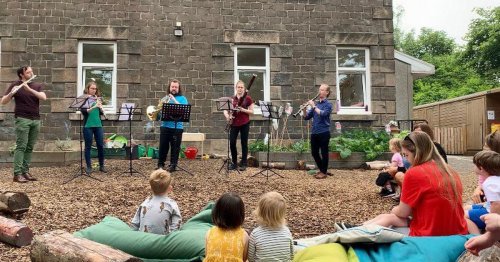 West Lothian nursery children visited by live professional musicians