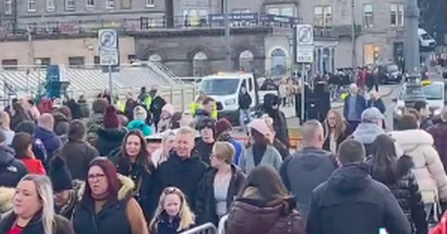 Edinburgh Christmas market punters forced to wait in 'Disneyland-like queues' for entry