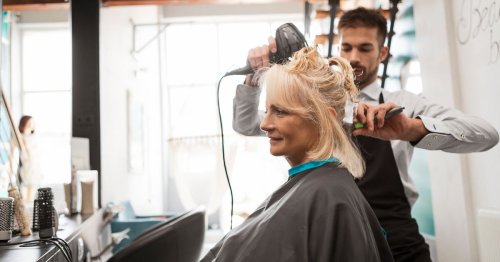 Hair expert shares three styling tips that will make '40-year-old women look 20'