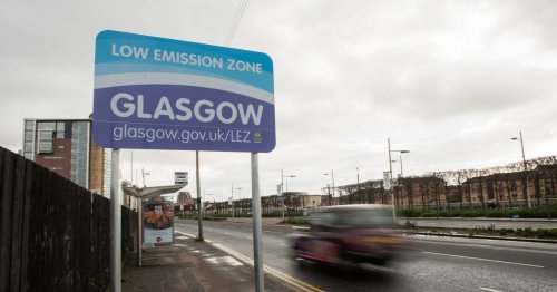 Taxi drivers demand Scotland's biggest cities scrap new pollution charges