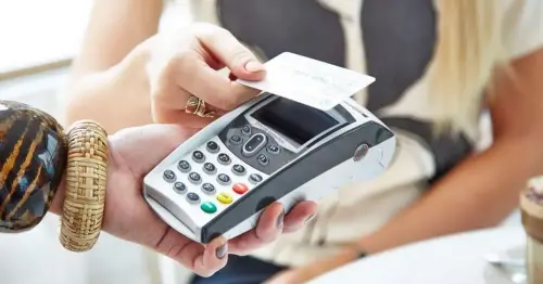 New warning to every person using contactless card payments at any type of checkout