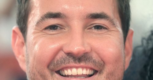 Martin Compston drank too many pints before signing golden Tennent's can