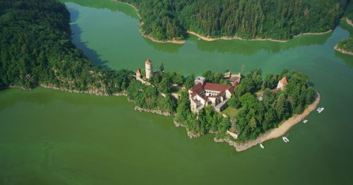 Czech Republic's cursed castle that tourists visit - then 'die a year later'