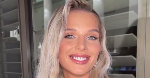 Corries Helen Flanagan Parades Jaw Dropping Figure As She Dons Plunging Dress Flipboard