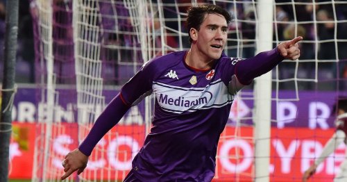 Arsenal have Dusan Vlahovic offer ‘accepted’ as Fiorentina green light £67m bid