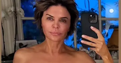 Lisa Rinna strips topless in g-string and barely covers nipples for saucy selfie