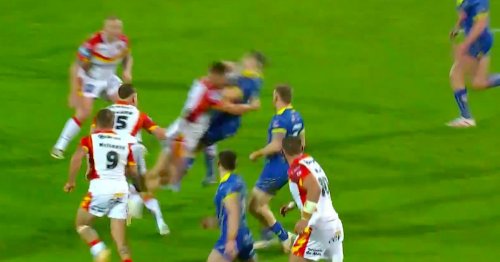 'You won't see many bigger hits' – Rugby League star poleaxes rival with tackle