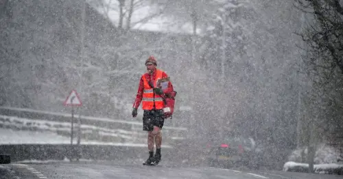 UK weather maps show 38cm of snow next weekend as Brits brace for huge blizzard