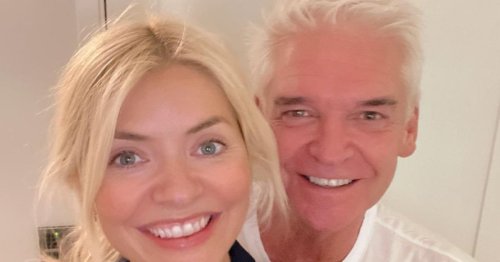 Holly Willoughby and Phillip Schofield vanish from This Morning's