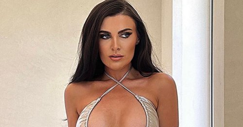 Page 3 model Kate Black leaves fans speechless with 'indescribable' topless pics