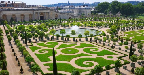 Palace of Versailles opens new ultra-luxury hotel with after hours access