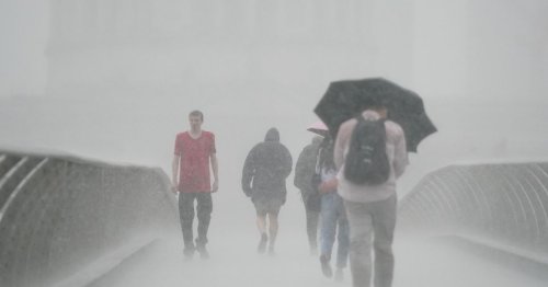 Met Office confirms UK to be battered by monster '100mm' rain storm after 80mph winds
