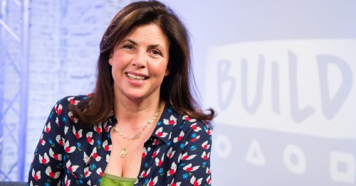 Kirstie Allsopp baffles fans after accidentally swallowing Airpod with vitamins