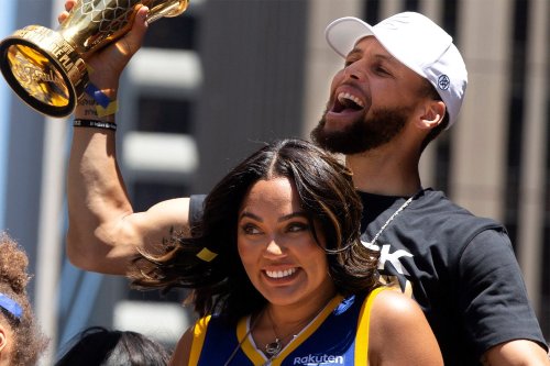 Watch: Steph Curry, Ayesha Curry “Champion Bubble”