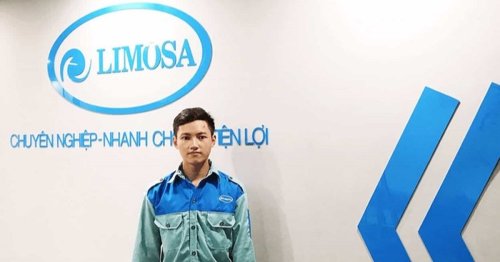 Đại diện Limosa tư vấn cách chọn lựa dịch vụ vệ sinh máy lạnh tại nhà trên internet