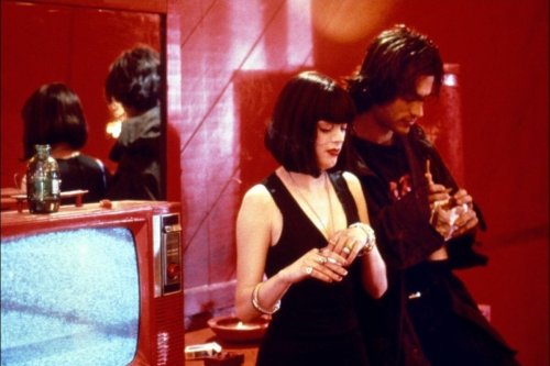 So you want to smell like cocaine? How perfumery is mining drug culture
