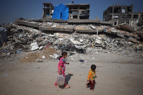 This unique print sale is raising money for Gaza