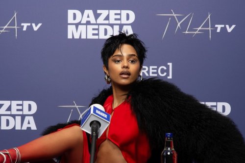 Tyla answers the dA-Zed Quiz