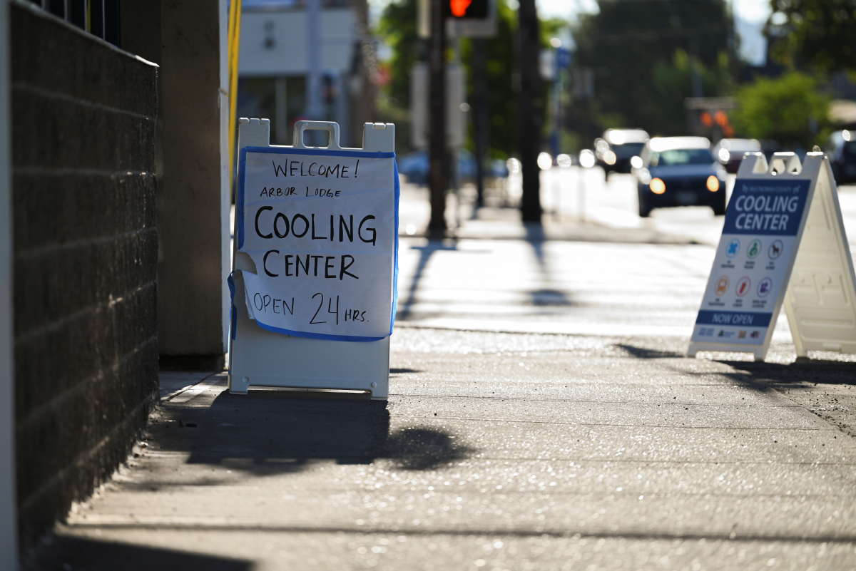 As heat spikes, U.S. workers seen facing 'health or pay' dilemma
