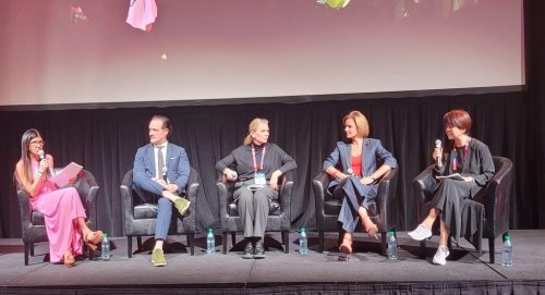 Studio & Exhibitor Execs On What Will Bring More Global Audiences Back To Theaters: “You Don’t Have To Put A Lot Of Espresso Machines In The Lobby” – CinemaCon