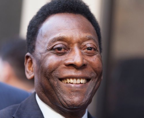 Soccer Great Pele Enters End-Of-Life Care In Brazilian Hospital