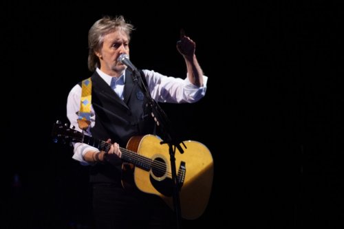 Paul McCartney Features Johnny Depp Footage During Glastonbury Set