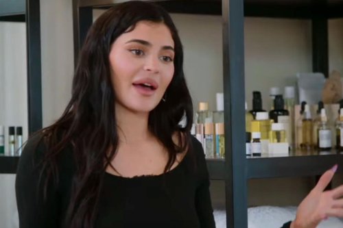 Kylie Jenner Sits Down Family For Intervention On “Beauty Standards” In ...