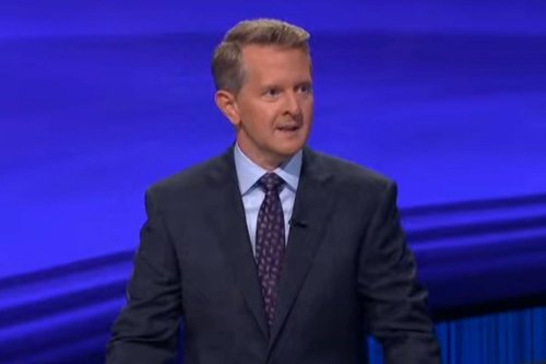 ‘Jeopardy’ Host Ken Jennings Accused of Misogynistic Ruling After Letting Contestant Change His Answer