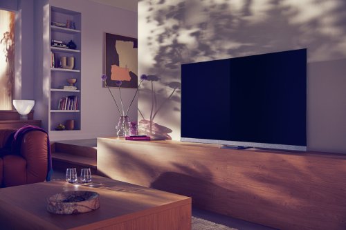 Philips OLED+: Mit dem Ambilight TV ein Designstatement setzen