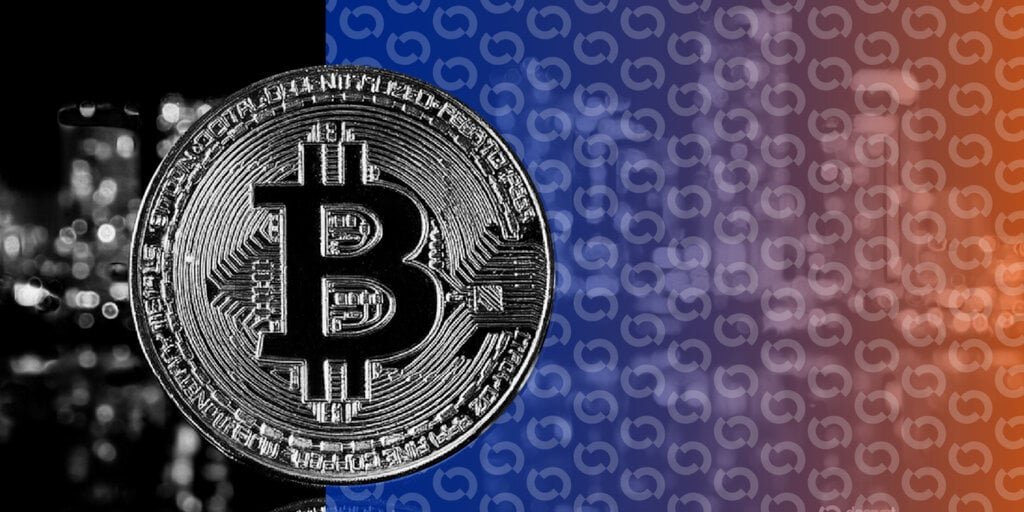 Alleged 'Trump Insider Whale' Denies Insider Trading, Opens New $340 Million Bitcoin Short