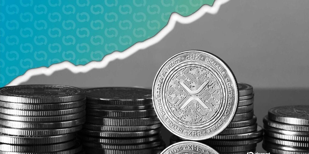 XRP Climbs as First US Spot ETF Sees Serious Demand