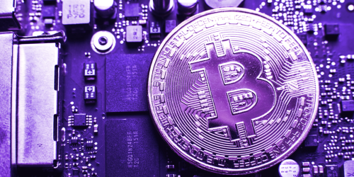 Far-Right Conspiracist Receives $60,000 in Bitcoin to Fund Legal Case - Decrypt