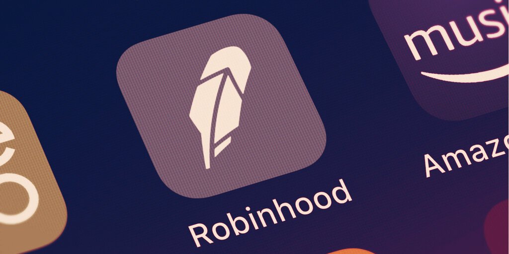 Robinhood Overwhelmed by Dogecoin Selloff After SNL Mention - Decrypt