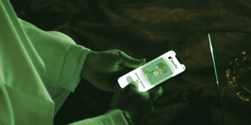 MoonPay's New NFT Concierge Service Helps Celebs Buy Bored Apes - Decrypt
