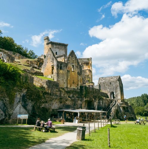 Visit Commarque - an incredible ruined castle with prehistoric roots - Deep Heart of France