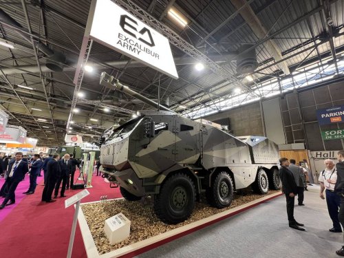 Mobile howitzers take center stage at Eurosatory as artillery battles intensify in Ukraine