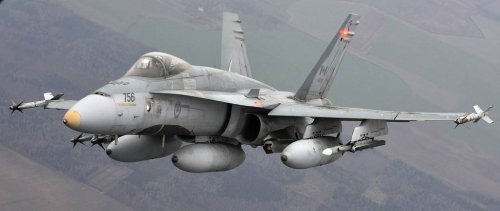 Canada Plans to Buy 18 Super Hornets, Start Fighter Competition in 2017