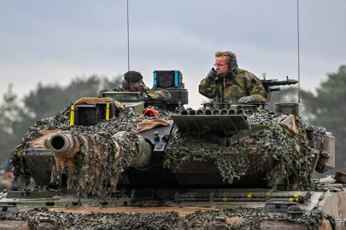 France, Germany remain committed to new tank, defense ministers say