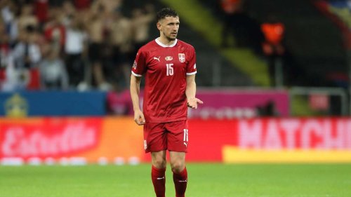 „Muskuläre Probleme“: Werder-Trainer Werner erklärt, warum Veljkovic im serbischen Aufgebot fehlte