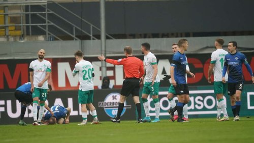 Werder Bremen gegen den SC Paderborn im Live-Ticker: Elfmeter-Wirrwarr bringt Werder in Rückstand