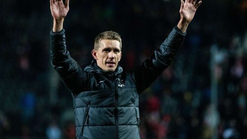 Petersen macht Schluss: Ex-Werder-Profi kündigt Karriereende an