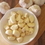 Are There Carbs in Garlic?