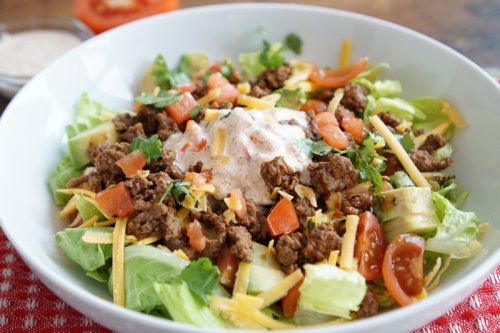 Easy Keto Taco Salad with Ground Beef