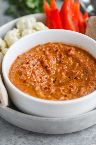 Muhammara (Roasted Red Pepper Dip)